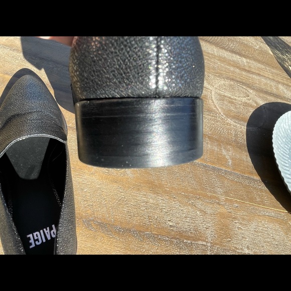 PAIGE, Madison Loafer - Italian Leather, Size 10 - Picture 3 of 12